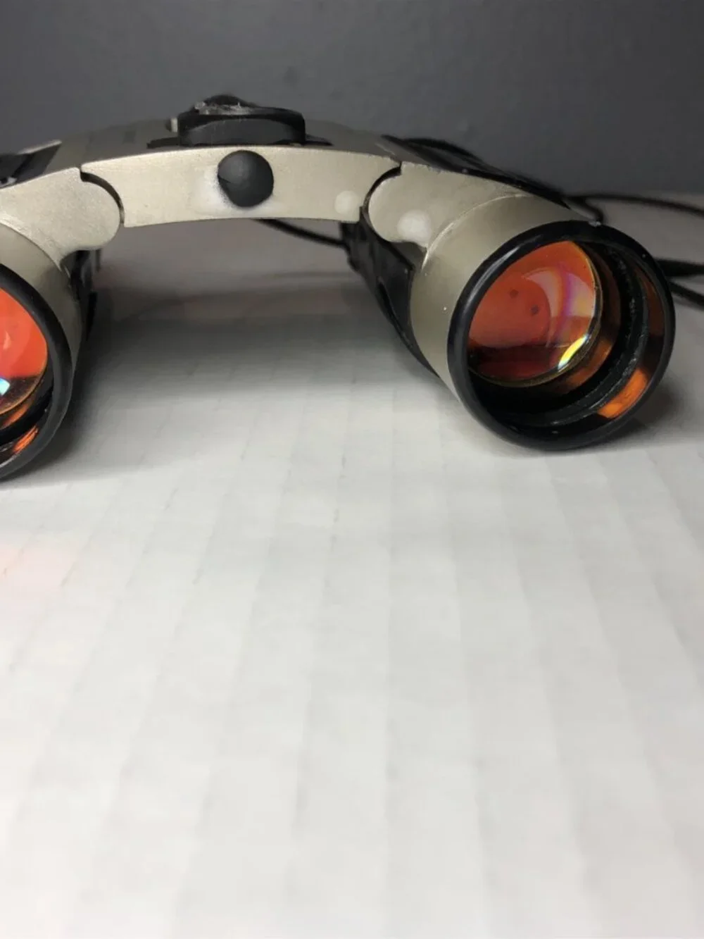 Sharper Image 8X22 Sliding Mini Binoculars - FOR PARTS ONLY READ DESCRIPTION